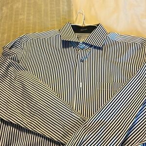 Bugatchi Men’s Dress Shirt